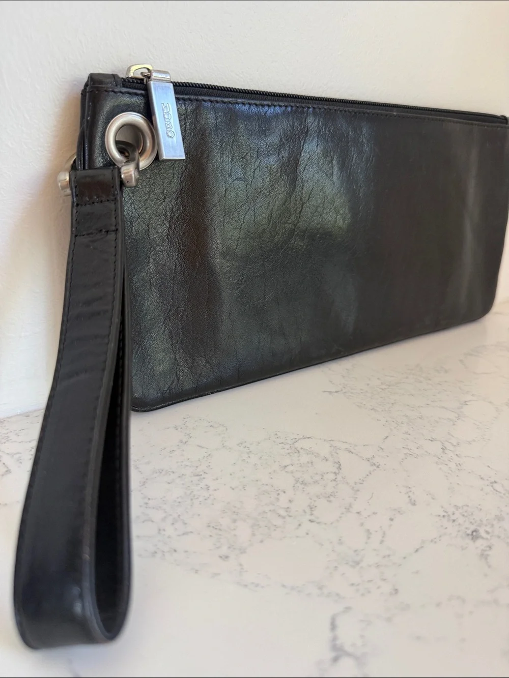 Hobo Vida Women's Classic Leather Wristlet Clutch purse wallet Black Color